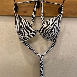 ⭐️NOW ONLY $10⭐️ Zebra Print Bikini